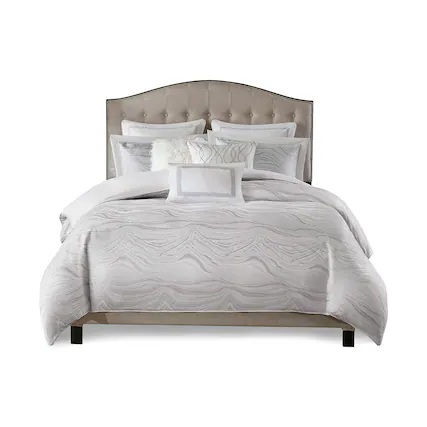 Front. Gracie Mills - Gracie Mills Blaize Modern Metallic Jacquard Comforter Set - White.