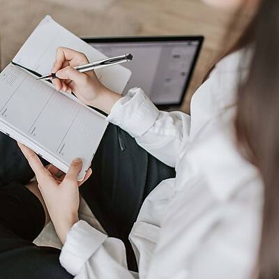 Alt View 8. uni-ball - uni-ball 207 Impact Gel Pens, Bold Point, Black Ink, Dozen (65800).