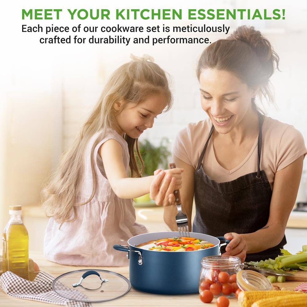 MEET YOUR KITCHEN ESSENTIALS!  
Each piece of our cookware set is meticulously crafted for durability and performance.