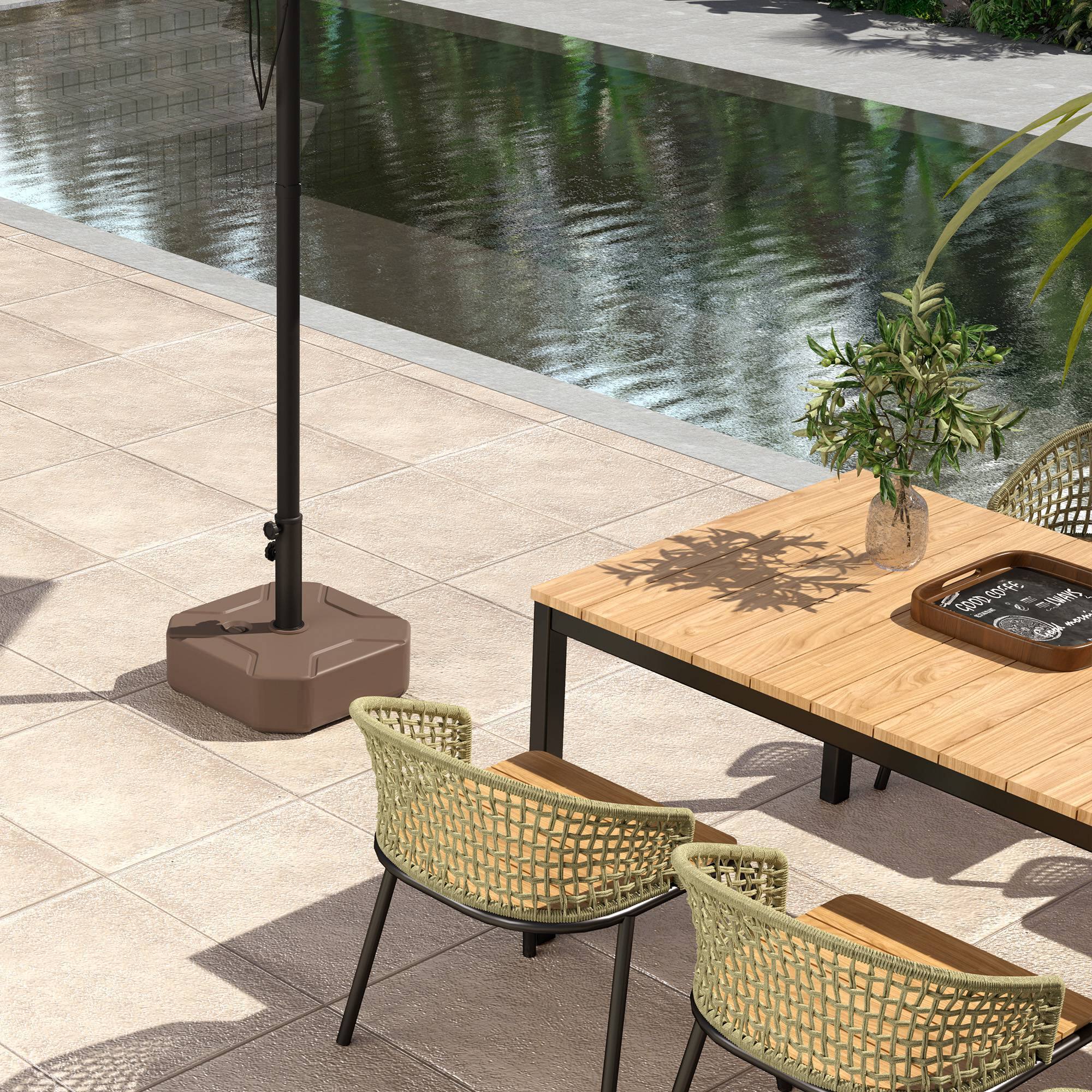 The text on the image is "Coco OPEN".