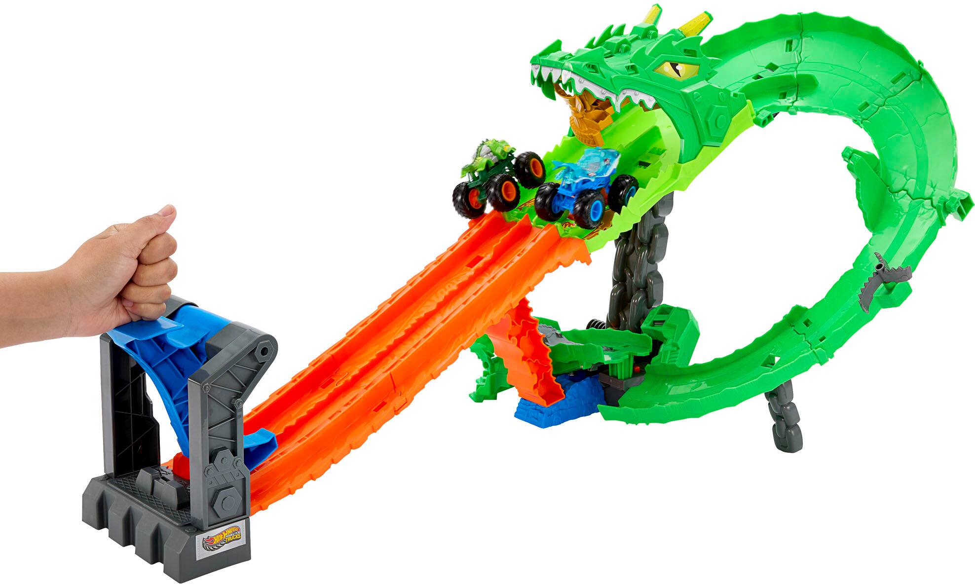 The text on the image reads:

"SAO 2UE M UCS"