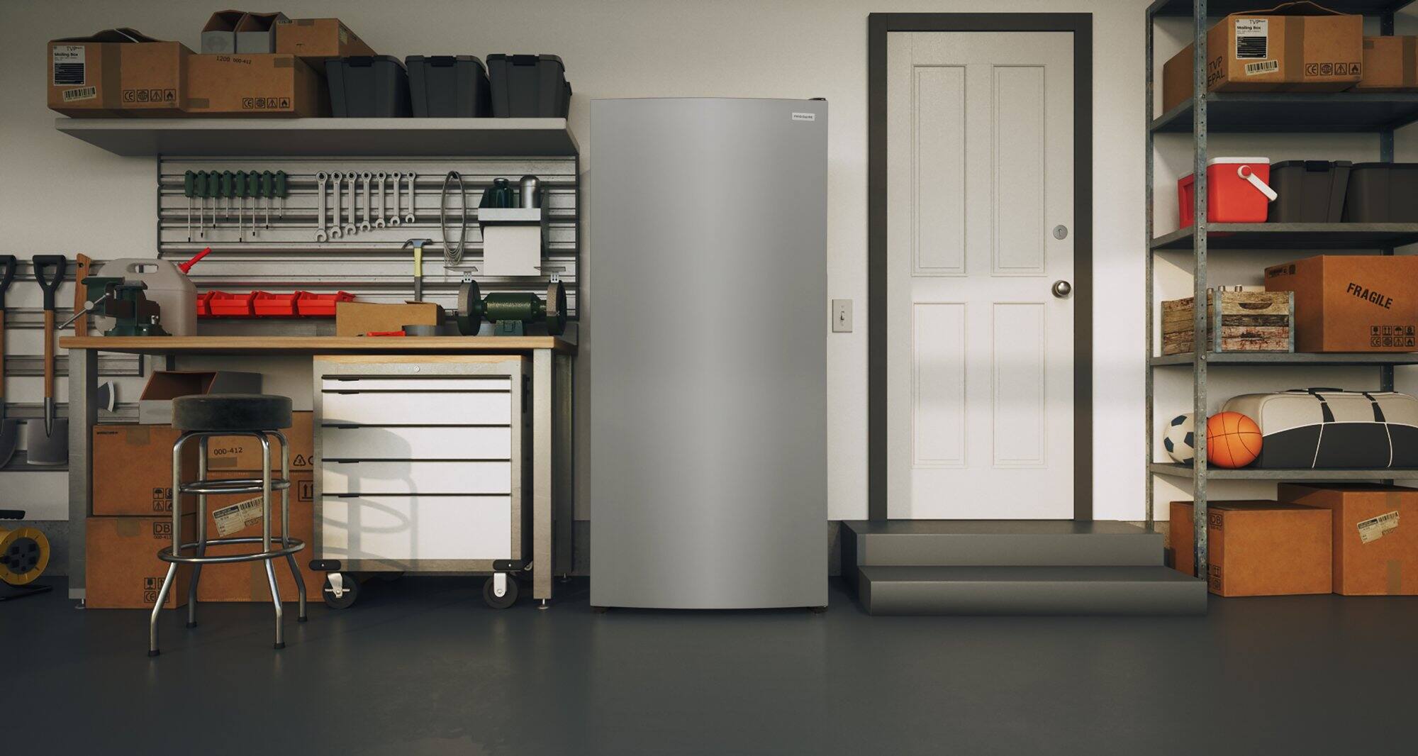 The text on the image reads: "SEUANR COD (E C 1 A 1200 - C C . A A MF MIA1 EPAL G A A FRAGILE 000-412 +  I OR LE GE A A."