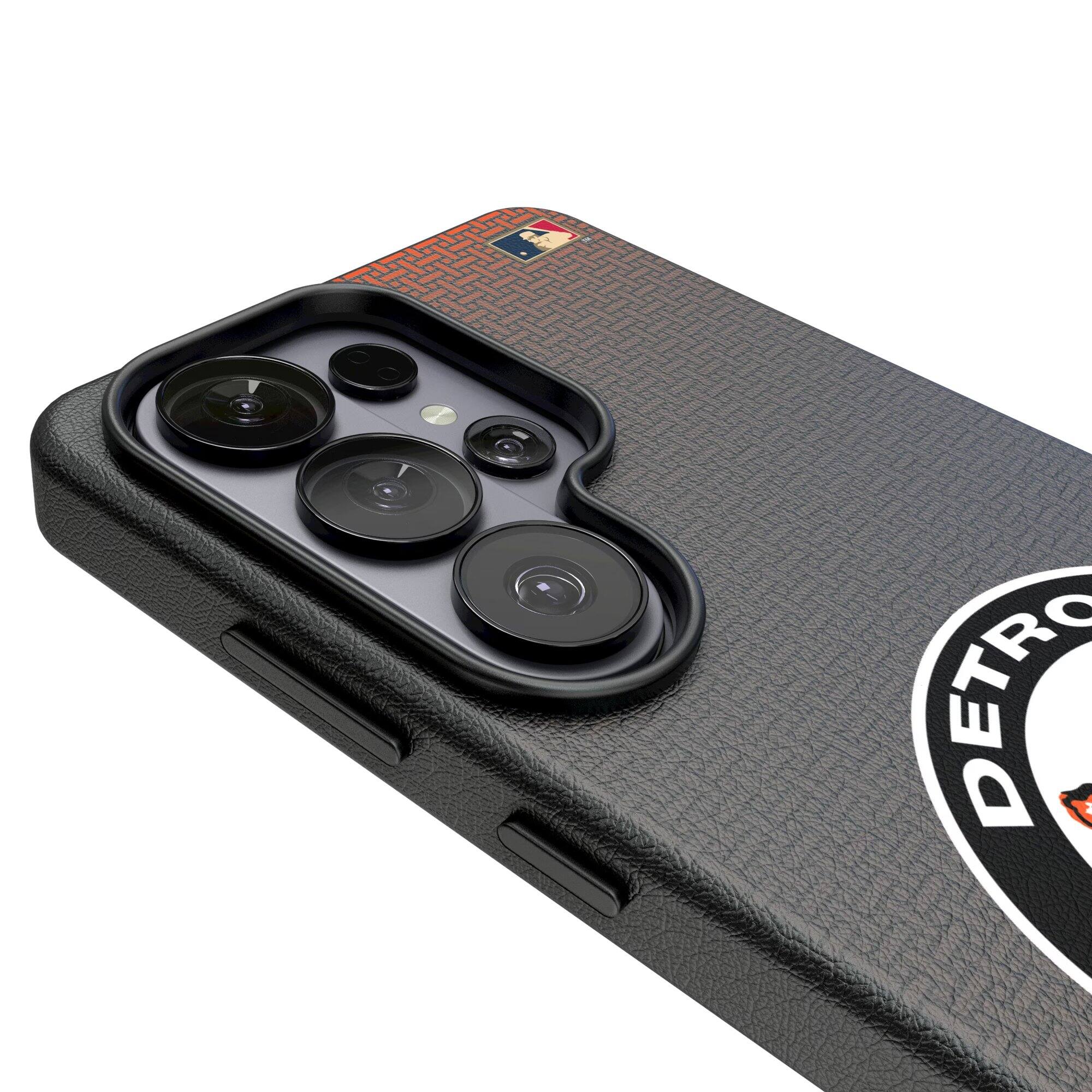 Alt View 2. Keyscaper - Detroit Tigers Cooperstown Collection 1961-1963 Galaxy Magnetic Bump Case - S25 Ultra - Black.