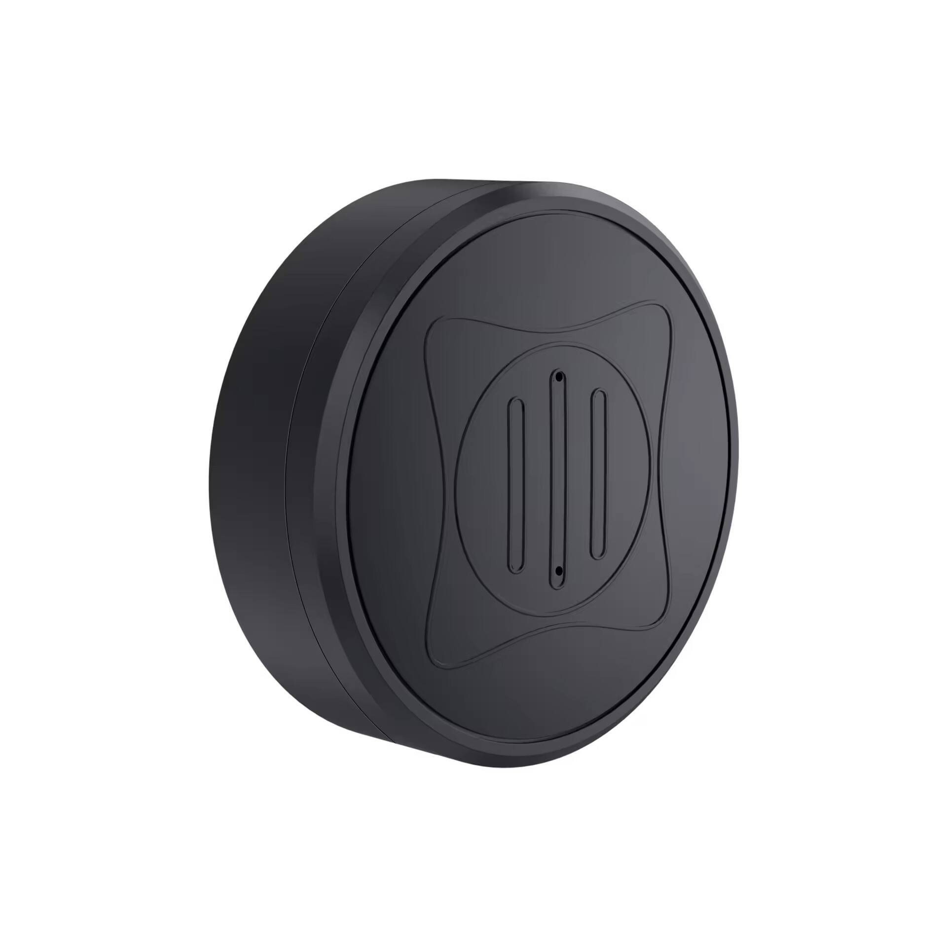 Front. Cluzine - GPS Locator Remote Positioning Strong Magnetic No Installation Needed Anti-Lost Device for Elderly Kids Anti-Theft - Black.