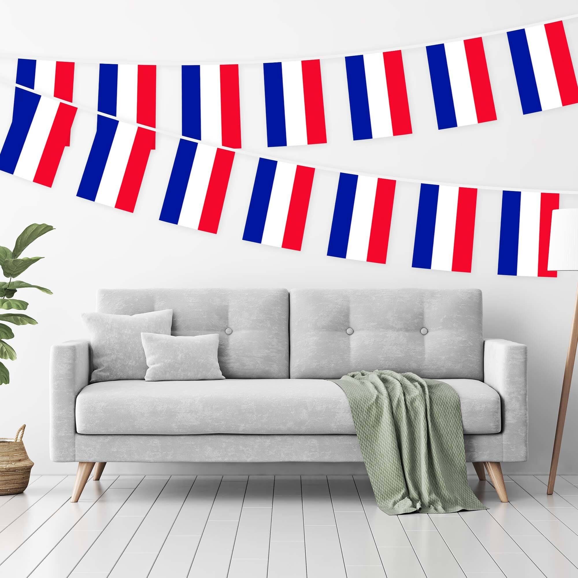 Angle. G128 - Netherlands Flag Bunting Banner — 33 ft String with 38 Mini Flags (8.2 x 5.5 in, 150D Polyester). - Assorted Colors.