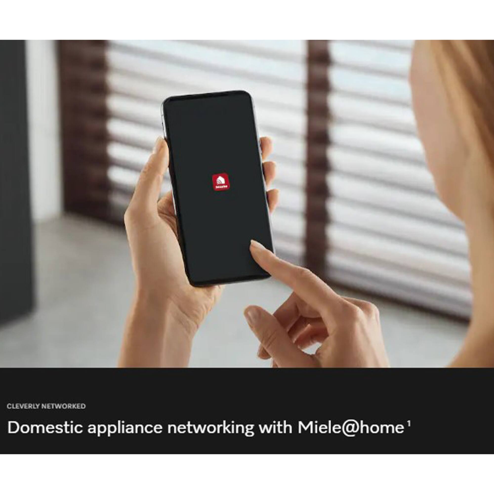 CLEVERLY NETWORKED  
Domestic appliance networking with Miele@home¹