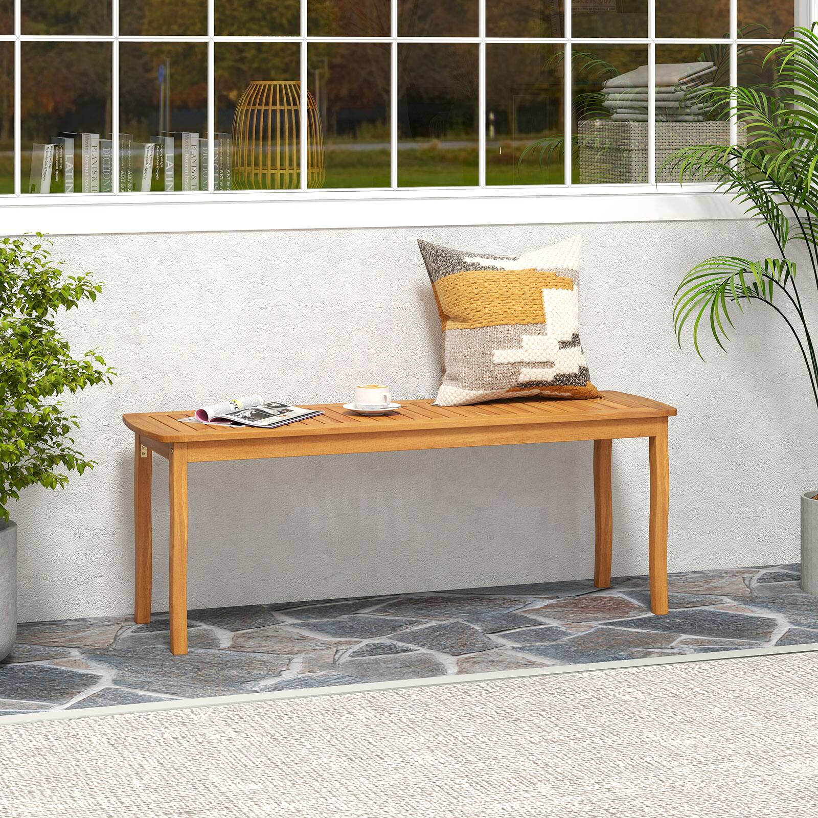 The text in the image appears to be a mix of letters and symbols that don't form coherent words. Here is a corrected and grouped version:

- "I - 15& PANTS"
- "I i i !"
- "I i A FIN 7 PLANITS&T"

This seems to be a mix of random characters and might not have a specific meaning.