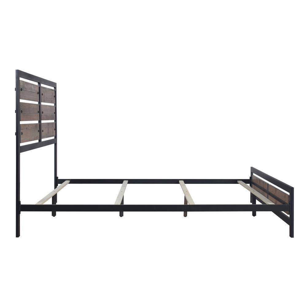 Angle. New Classic Furniture - Elk River Wood Queen Bed - Brown.