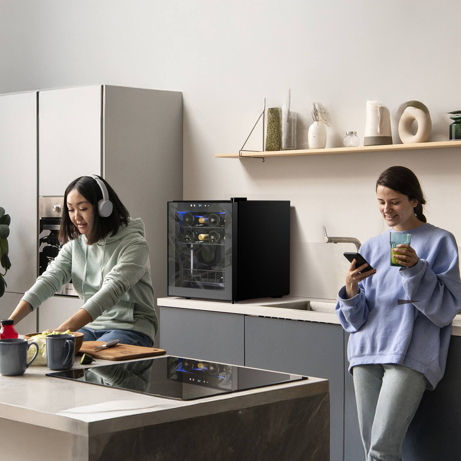 Alt View 6. Yeego - Yeego 17-Inch Energy-Efficient Wine Cooler R600a Compressor & Eco-Friendly Design 12-Bottle Storage Perfect for Home - Stainless steel.