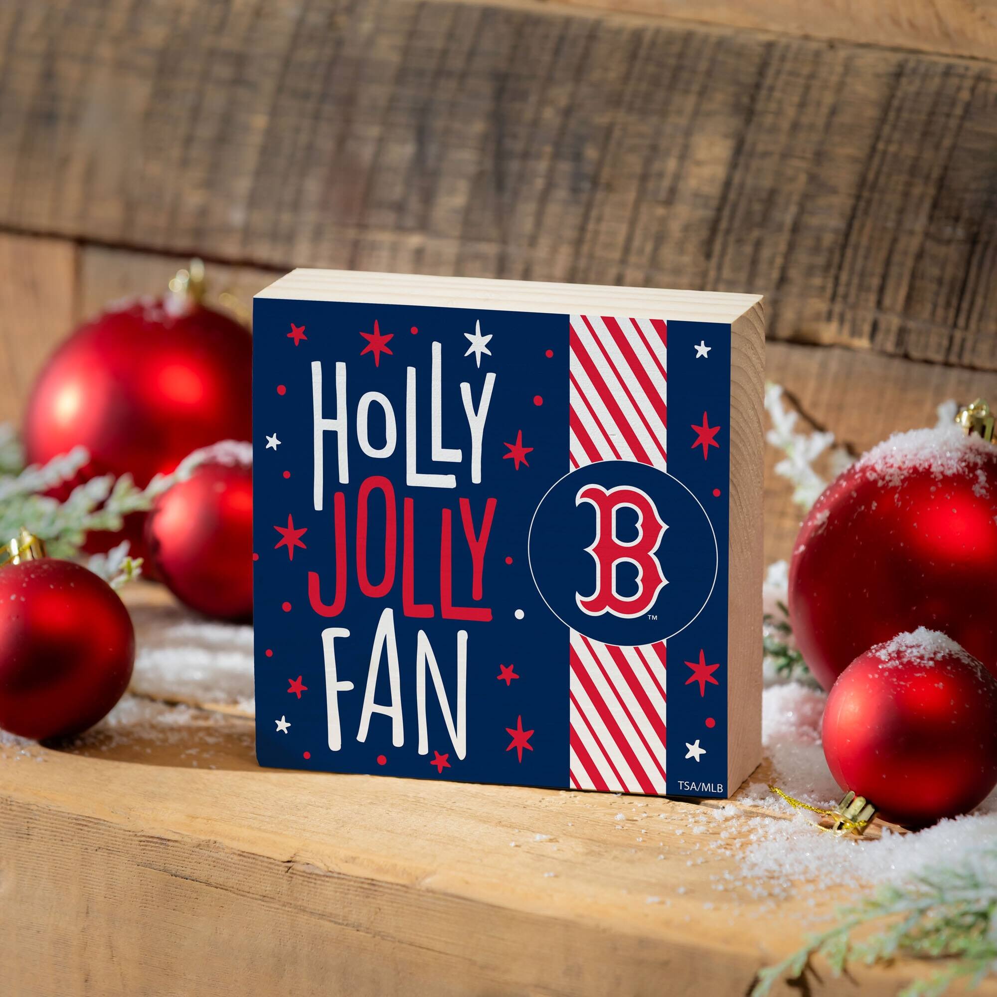 HOLLY JOLLY FAN  
B  
TSA/MLB