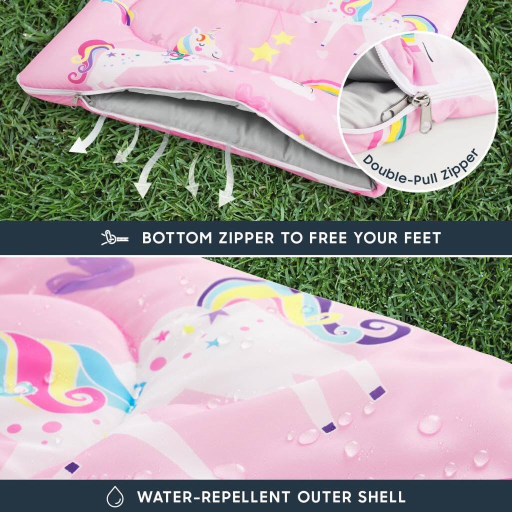 - Double-Pull Zipper
- BOTTOM ZIPPER TO FREE YOUR FEET
- WATER-REPELLENT OUTER SHELL