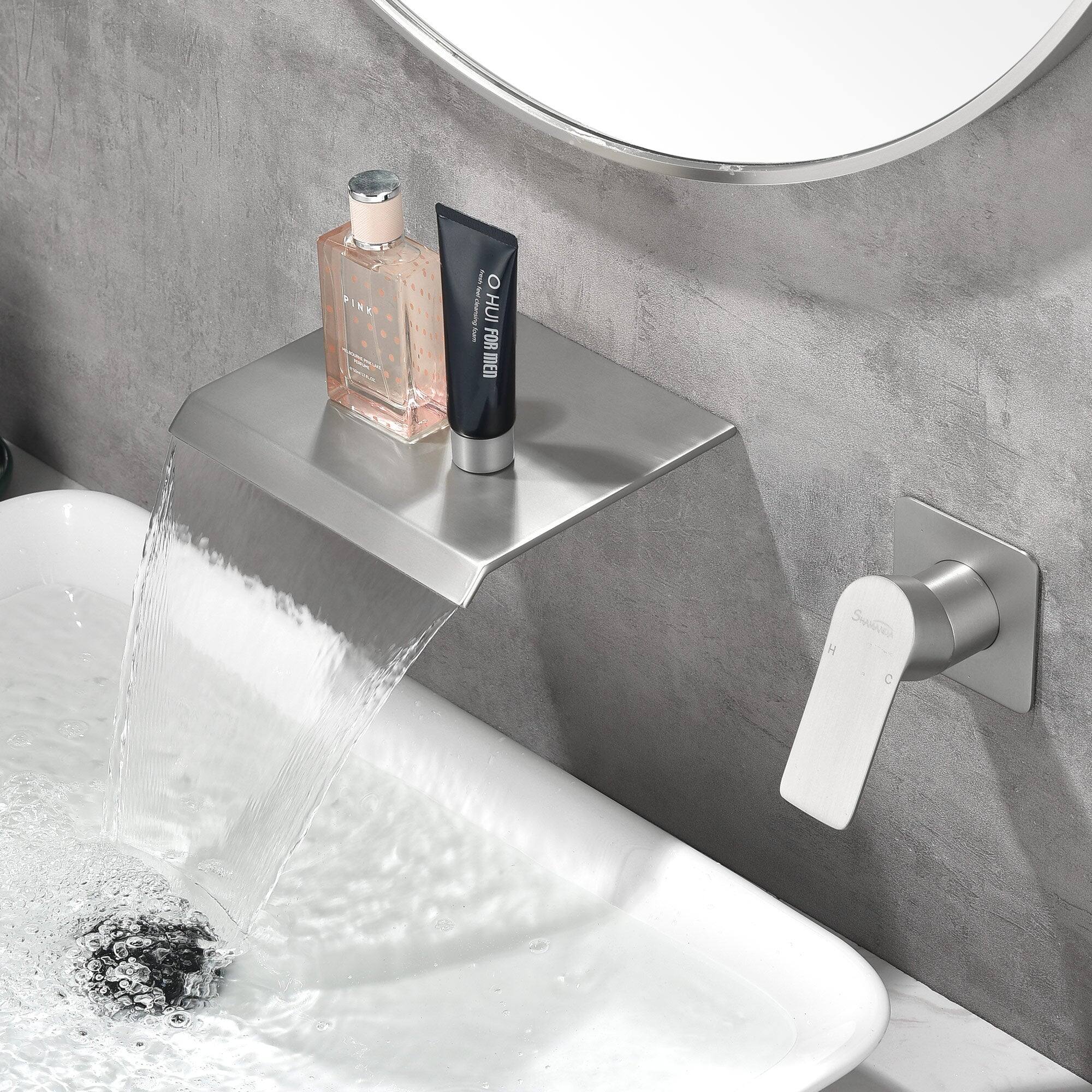 The text on the image reads:

"O HUI FOR MEN
PINK"