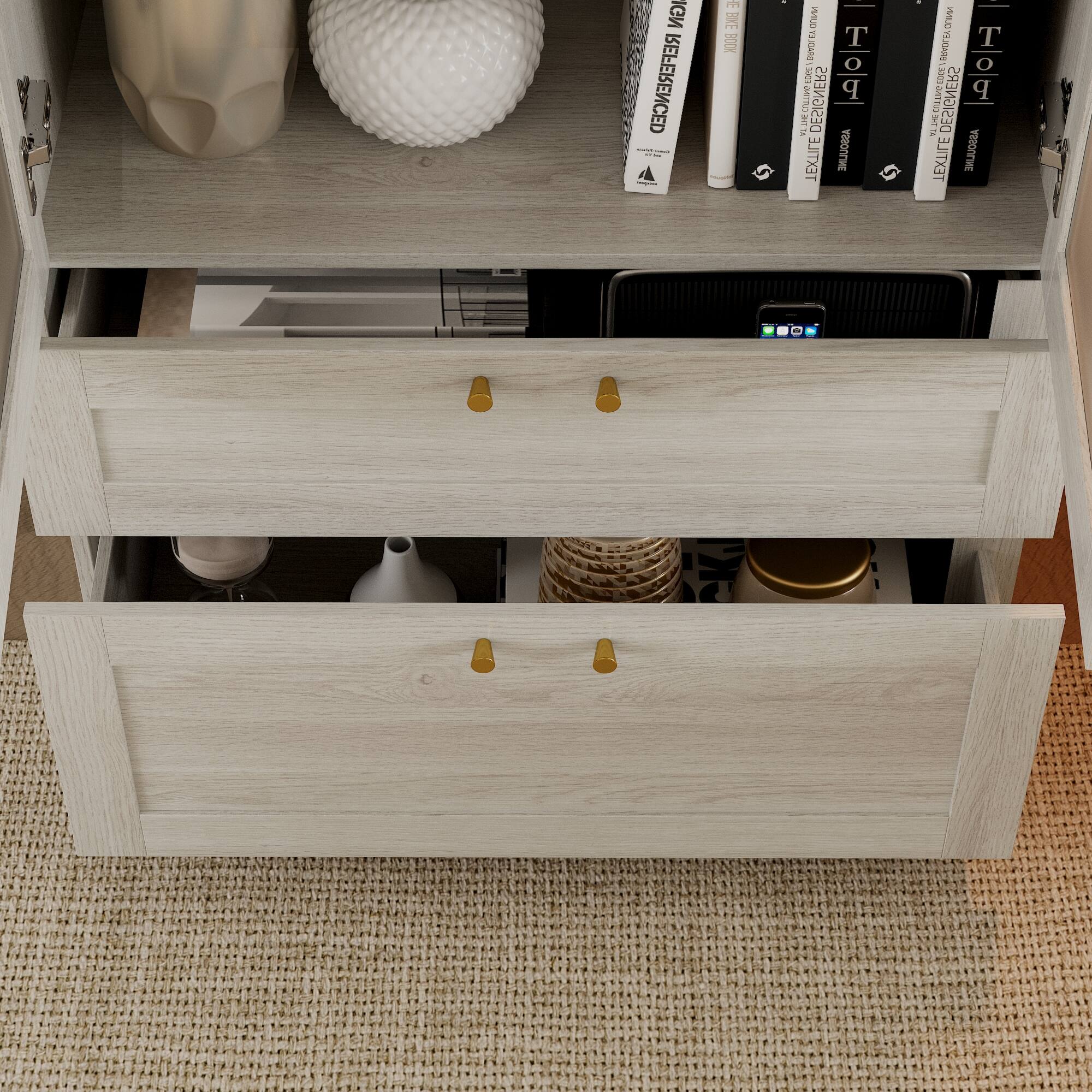 IGN REFERENCED I E BOOK OF BRADLEY OUNNN LIGMA T O AETI230 q LHC LTET WALD LIAR T NA L2 DESIGNERS 'T9 P O TEXTILE ASSOULINE