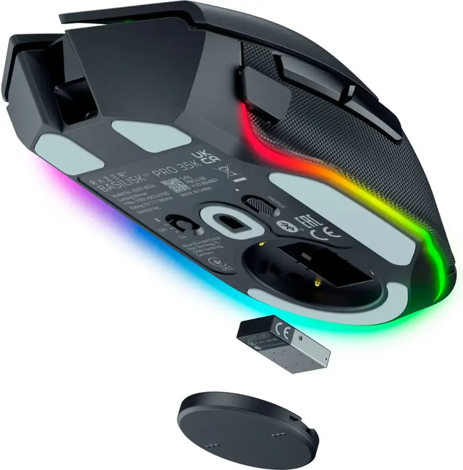 The text on the image reads: "Uk CA PRO 35K X RAZER Skin PoP BASILISK 201-82 H333R857 Modeic-2p-c52k N son E MAGENICHBLA T CHENA Mode Coetegla e a2 MADEE Prkx PrR201-05240000 Pk001 se 3 T SCOmA 3n CE  OFF 1 2h Crta Seaze re SO T. Shac LE9O atoa m 092 ROS PF f CE SCE."