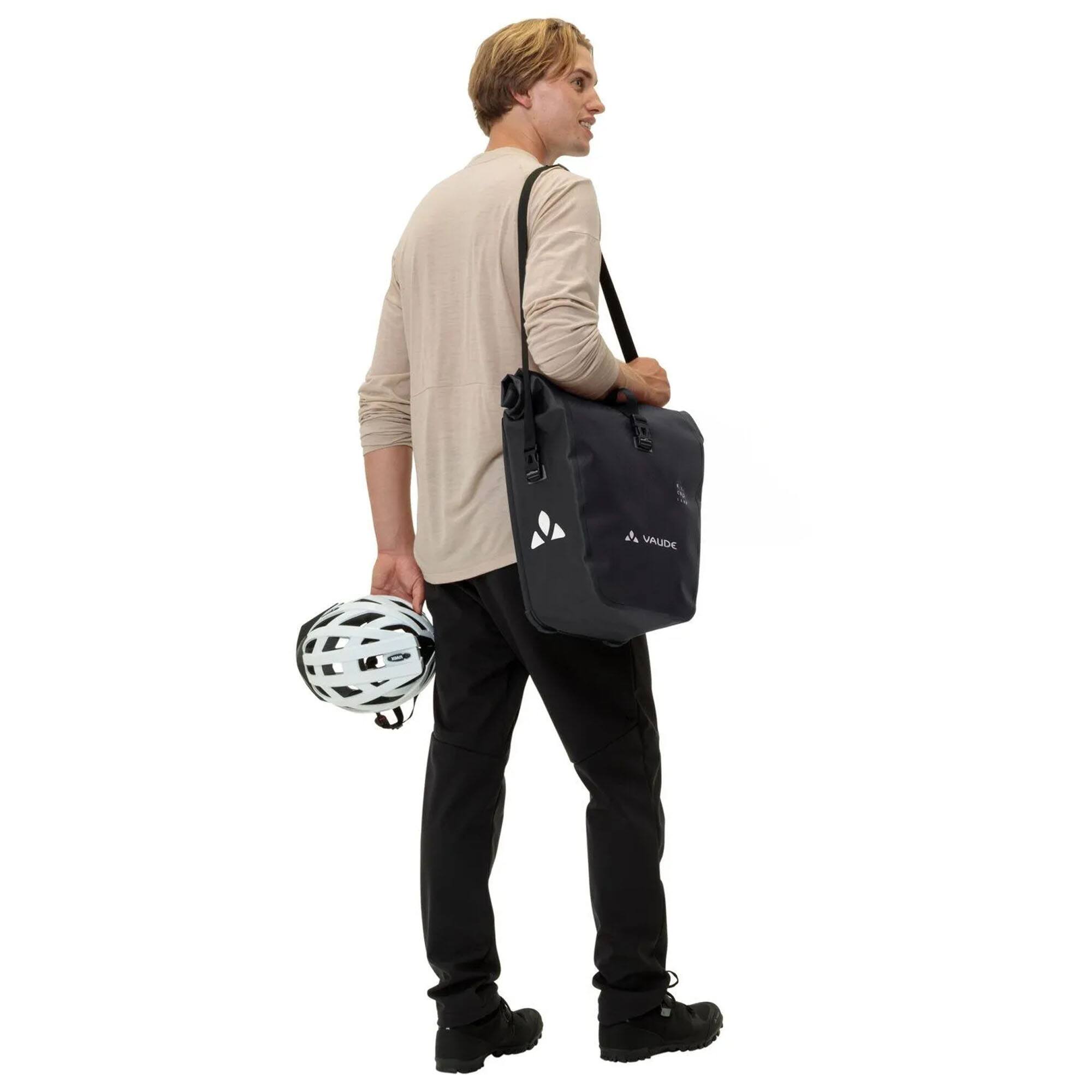 Alt View 6. VAUDE - Vaude Aqua Back Single Bike Bag - Black - Black.