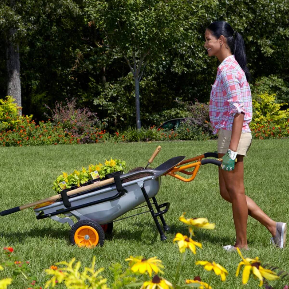 Left. WORX - Worx WA0235 Aerocart 2-Pack Universal Wheelbarrow Tool Holder - Black.