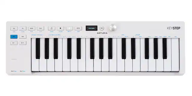 See Save Shift Ary. See Hold Mutate Chord Reset Scale Seq Bank J Arp Octave - - 1. A Length Overdub See Pattern y Arp Mode e I 3 1 4 MIDI Ch - Pn Chain I 1 artuaria Tnglinp Back ARTURIA A C 1 3 14 B N o( Rate - Time Dre Seq tde - Nudge d - Octave - Soublle Quant KEYSTEP Reload Clear unde Oct DET + Bend /Gate Mod Spice