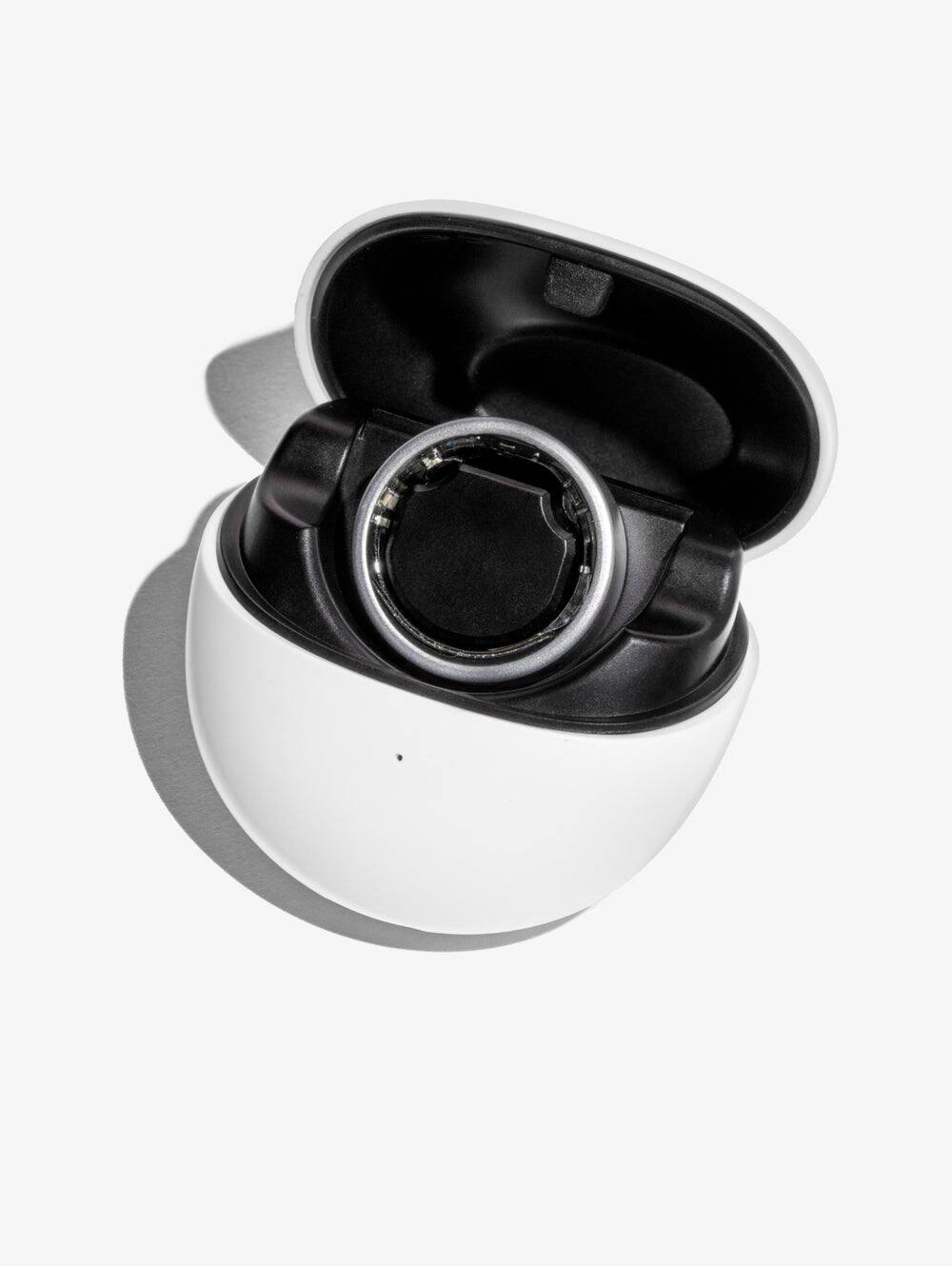 Alt View 1. QALO - QRNT Original Smart Ring Size 12 - Silver.