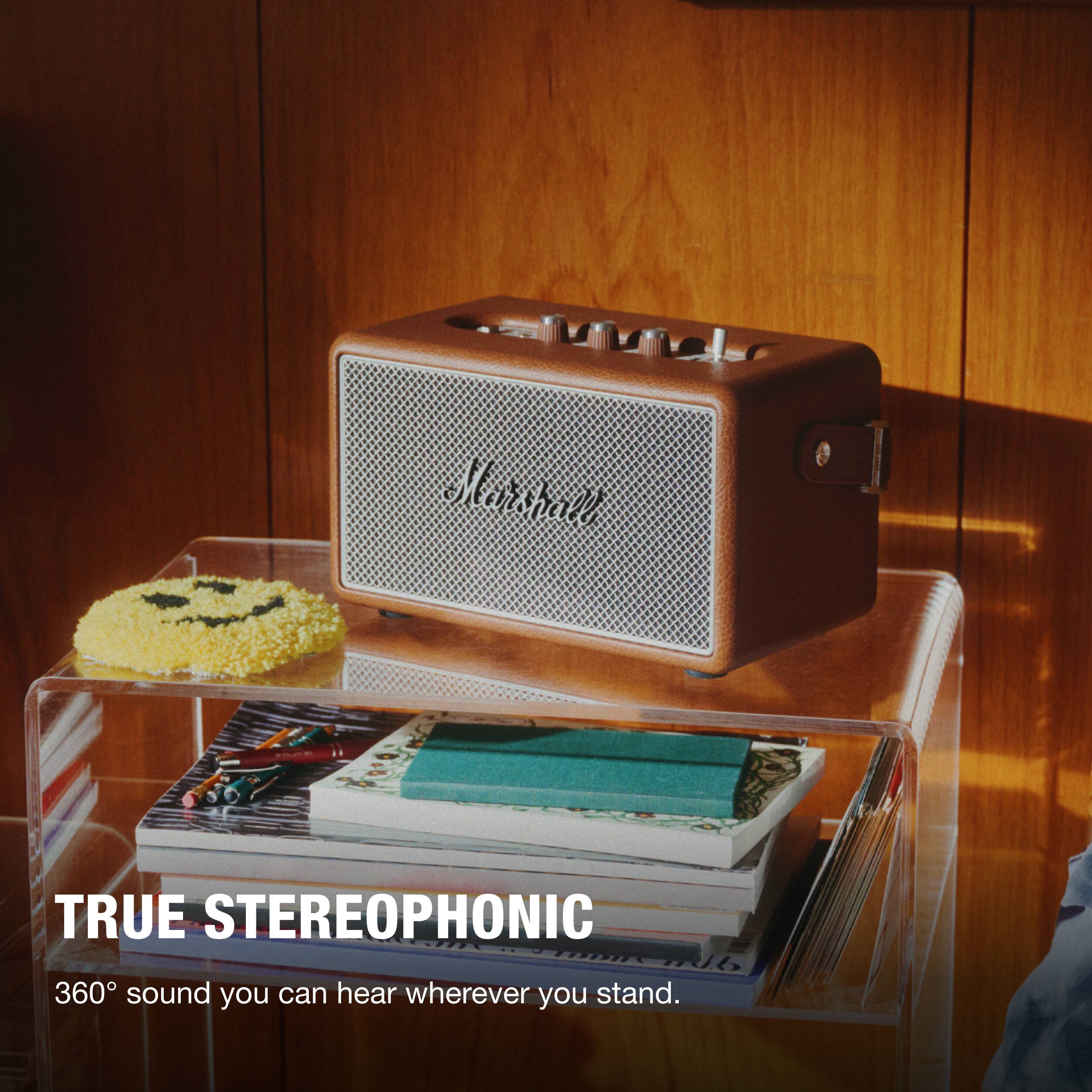 Marshall FE TRUE STEREOPHONIC  
360° sound you can hear wherever you stand.