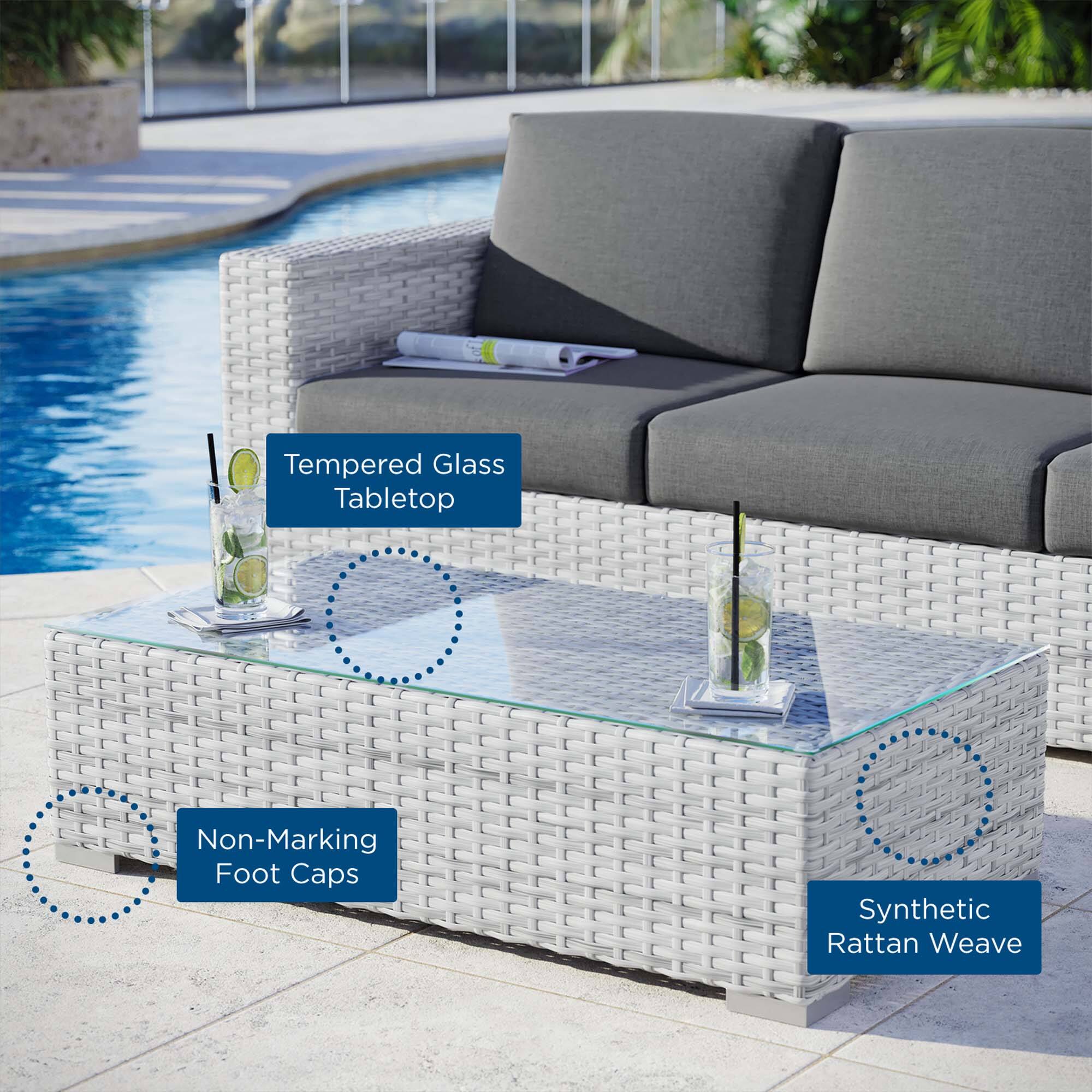 Tempered Glass Tabletop  
Non-Marking Foot Caps  
Synthetic Rattan Weave