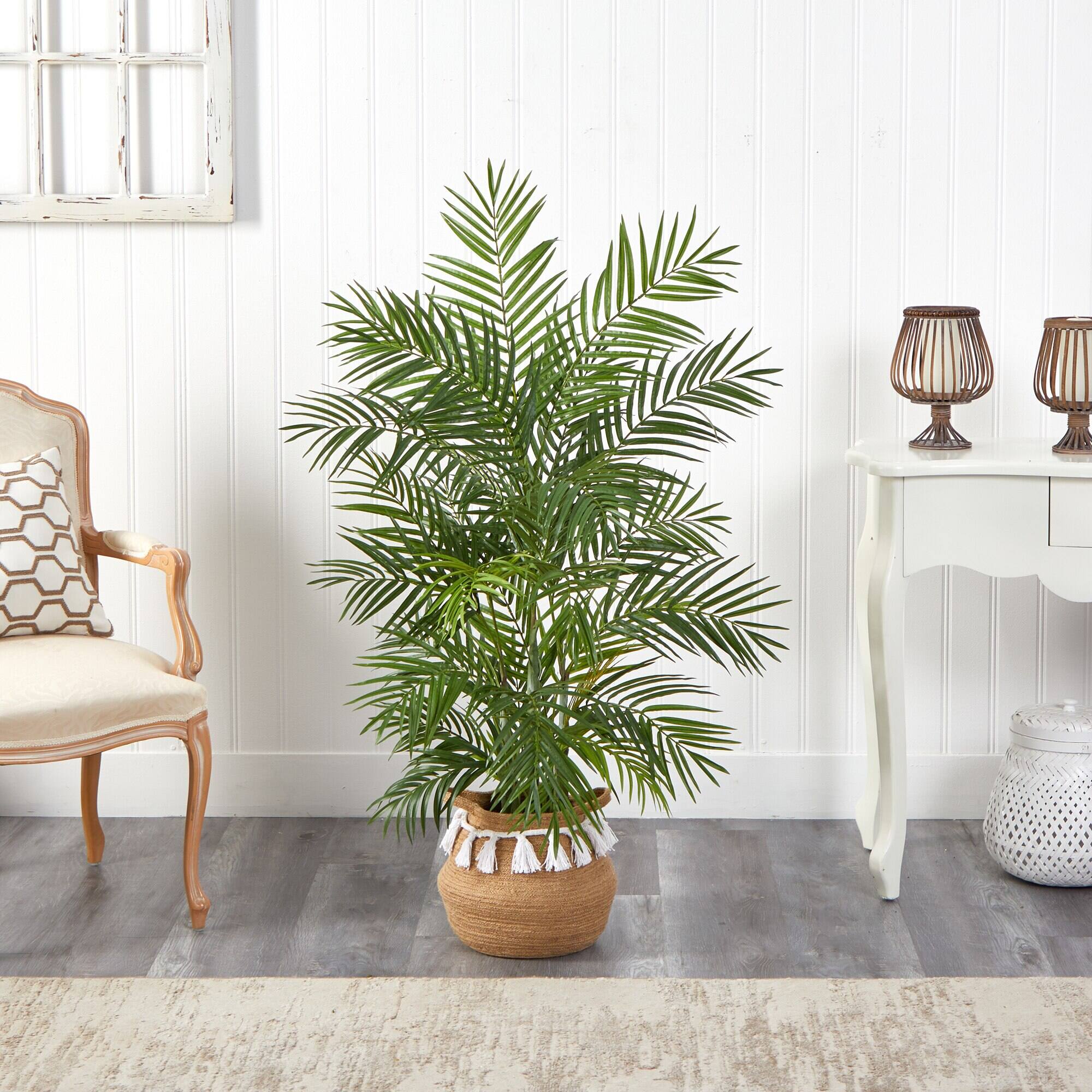 Left. BreeBe - 4' Areca Palm w/736 Lvs in Natural Cotton Planter w/Tassels - Green.