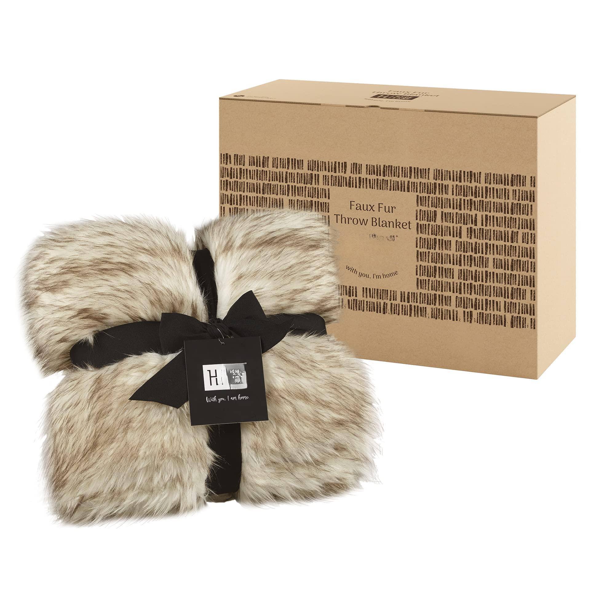 Faux Fur Throw Blanket  
with you, I'm home  

H  
With you, I'm home