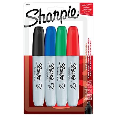 Sure, here is the corrected and grouped text:

**Product Information:**
- Sharpie
- 2184826
- Triple Tip Permanent Marker
- 4 Colors: Black, Blue, Green, Red
- Tip: Chisel
- Large Marks
- Wide Marks
- Permanent Marker
- Sharpie

**Features:**
- Triple Tip Design
- Large, Wide, and Fine Tips
- Permanent Ink
- Acid-Free
- Fade-Resistant
- Dries Fast
- Marks on Most Surfaces

**Certifications:**
- Triple Tip Permanent Marker
- Acid-Free
- Fade-Resistant

**Additional Information:**
- Permanent Marker
- Sharpie
- Pointe Punta Grande
- Tip Chisel
- Grande
- Permanent
- Chisel
- Cinzelada
- Bolaute
- Punte Bolaute
- Cinzelada
- Grande
- Permanent

**Packaging Text:**
- Sharpie
- Triple Tip Permanent Marker
- 4 Colors
- Large, Wide, and Fine Tips
- Permanent Ink
- Acid-Free
- Fade-Resistant
- Dries Fast
- Marks on Most Surfaces

This text