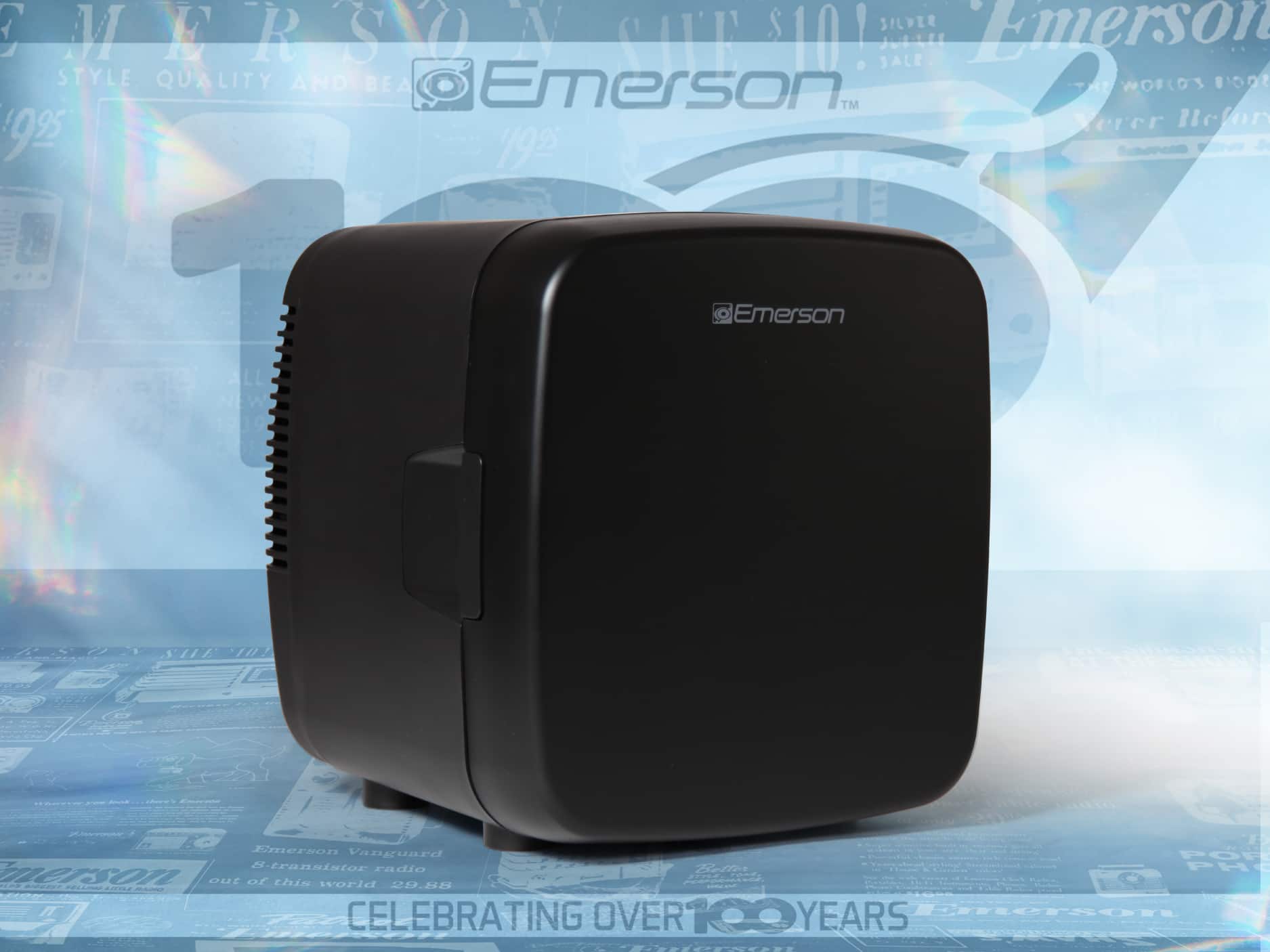 A S SILVER MERSON K R S 8 CUE 10! JUELE SALE. Emerson STYLE QUALITY AND BEA Emerson WORLDS BO THE TM Verer Helor 925 192 Emerson 1 NEW ALL SIE 10 - DOE SHOWE PE O.. - - - Cane tO - T Emerson Vanguard - POF S-transistor RE radio Bom - PH erson TELAIM OUr of tiN world 28.88 - - - ...... - - C - CELEBRATING OVER YEARS Hmlorson Tediogurit