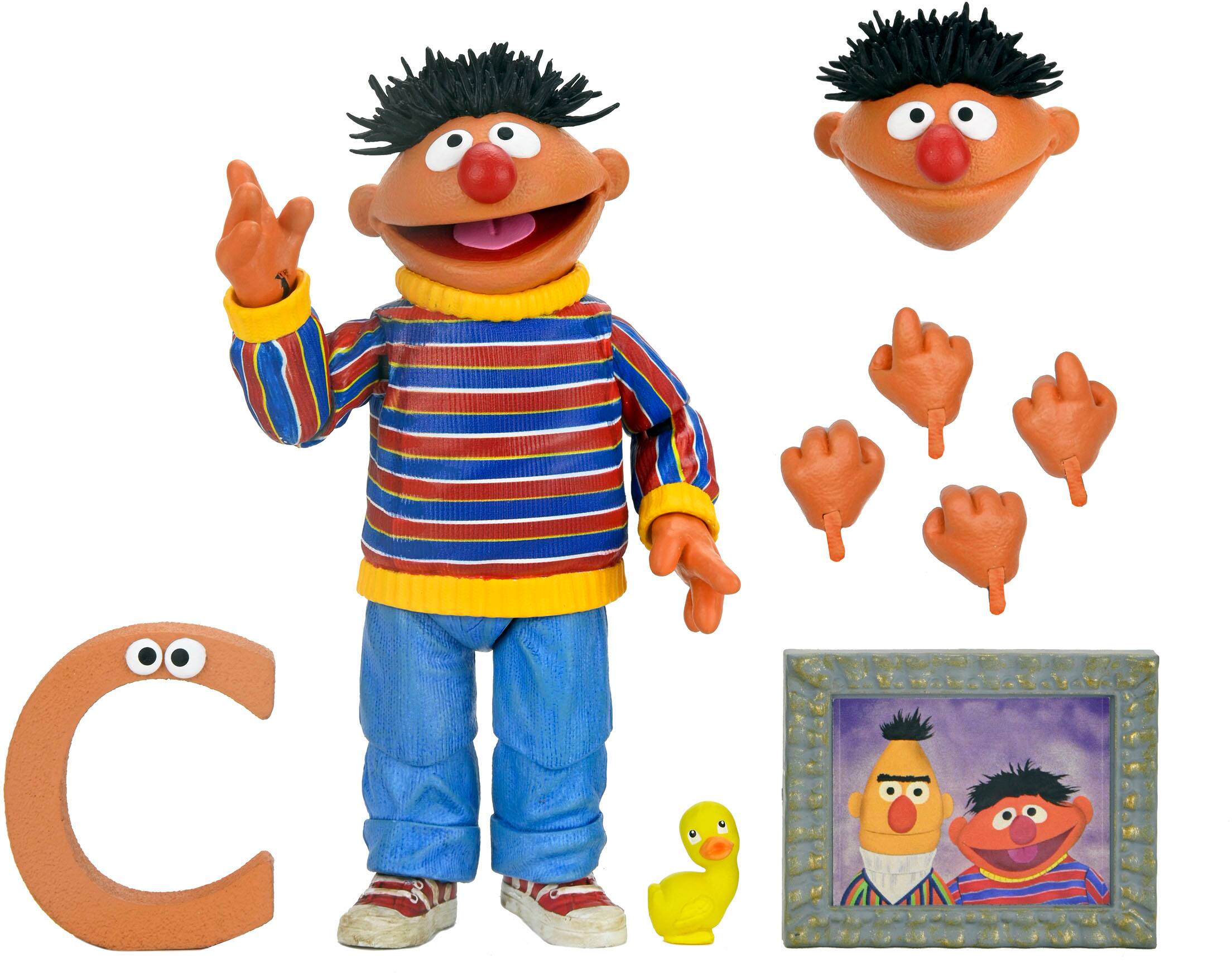 NECA - Sesame Street 7” Scale Action Figure - Ultimate Ernie