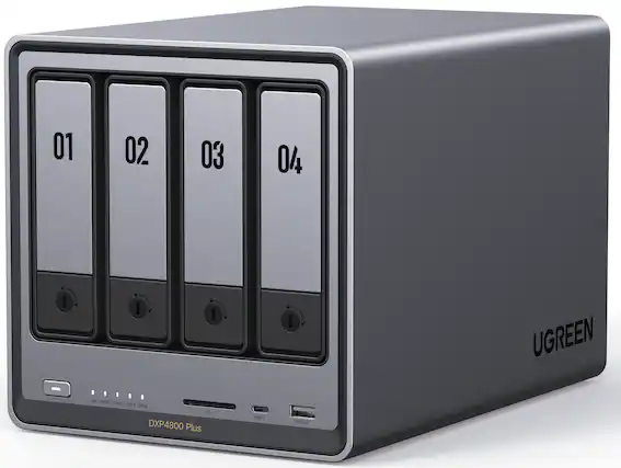 01 02 03 04
UGREEN
LAN DISK2 DISK3 DISK4
DXP4800 Plus
USB-C