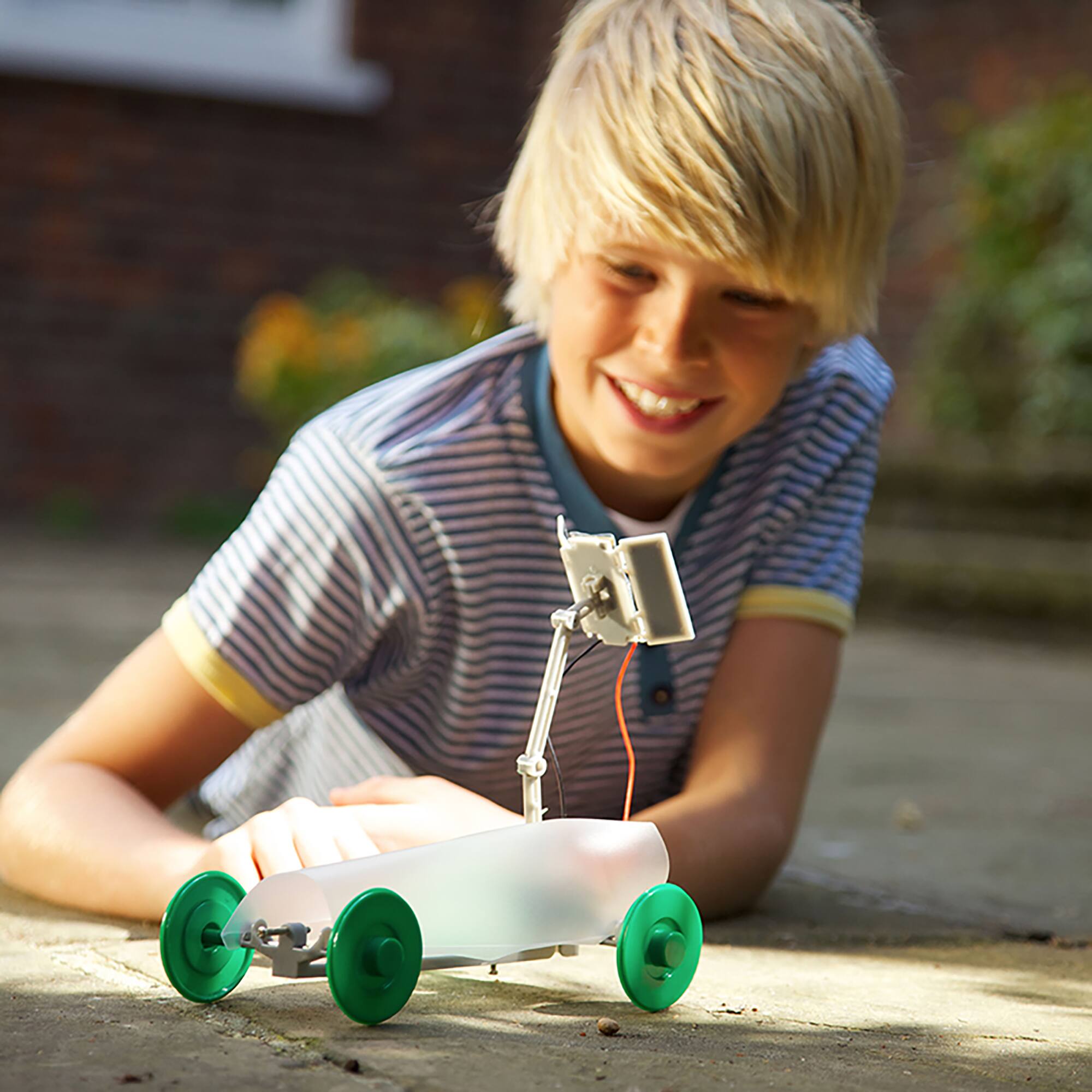 Alt View 4. 4M - Green Science Solar Rover - DIY Vehicle Building Kit, Renewable Energy Powered Robot - Mulitcolor.