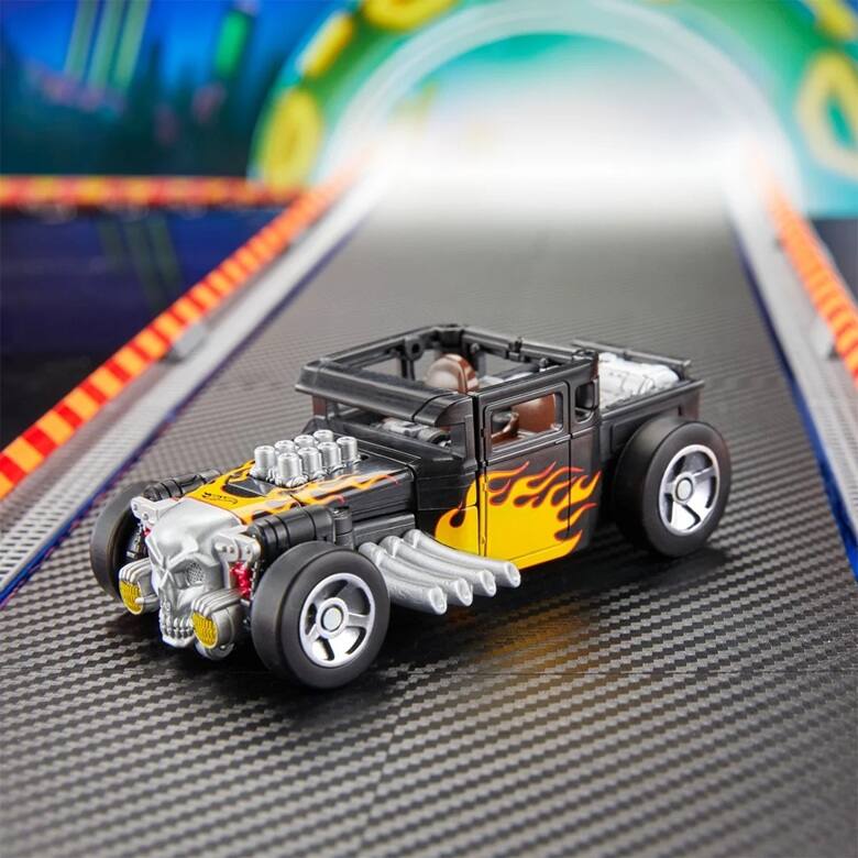 Alt View 4. Transformers - Bone Shaker Deluxe Class | Transformers x Hot Wheels | Transformers Collaborative - Multicolor.