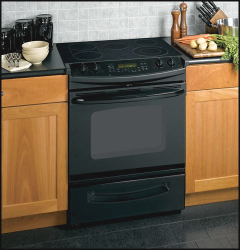  GE - CleanDesign 30&quot; Self-Cleaning Slide-In Electric Convection Range - Black-on-Black