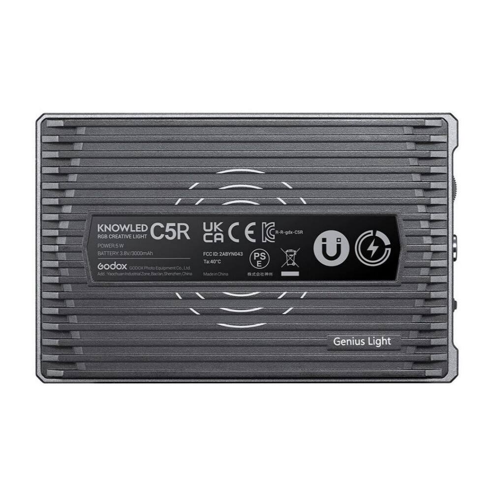KNOWLED  
C5R  
RGB CREATIVE LIGHT  
POWER 5.5W  
BATTERY 3.8V/3000mAh  
FCC ID: Z2ABYN043  
PS  
Ta:40°C  
Godox  
Godox Photo Equipment Co., Ltd  
Add: Yaochuan Industrial Zone, Baicheng, Shenzhen, China  
Made in China  

Genius Light  

UK CA  
CE  
R-R-gdx-CSR