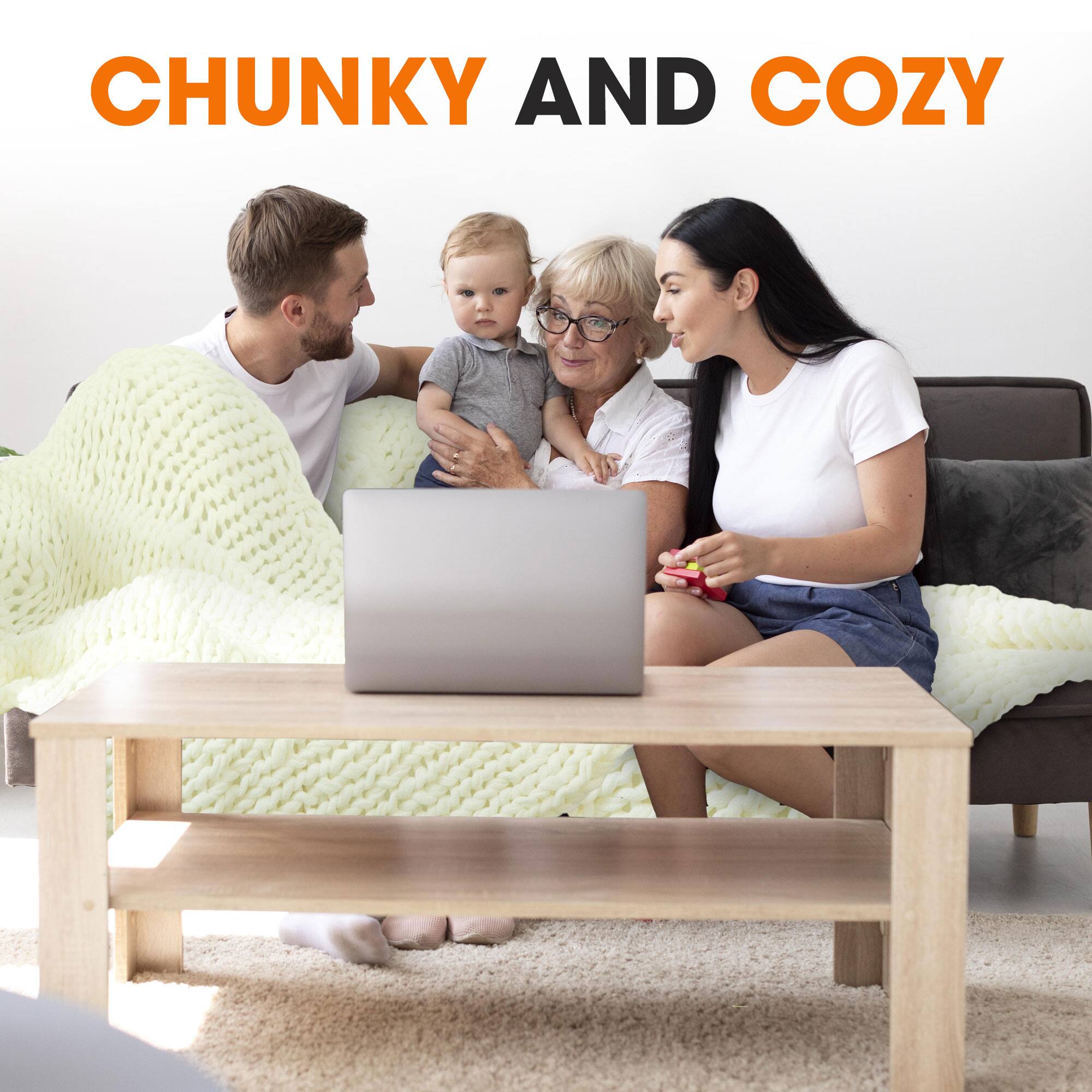 CHUNKY AND COZY