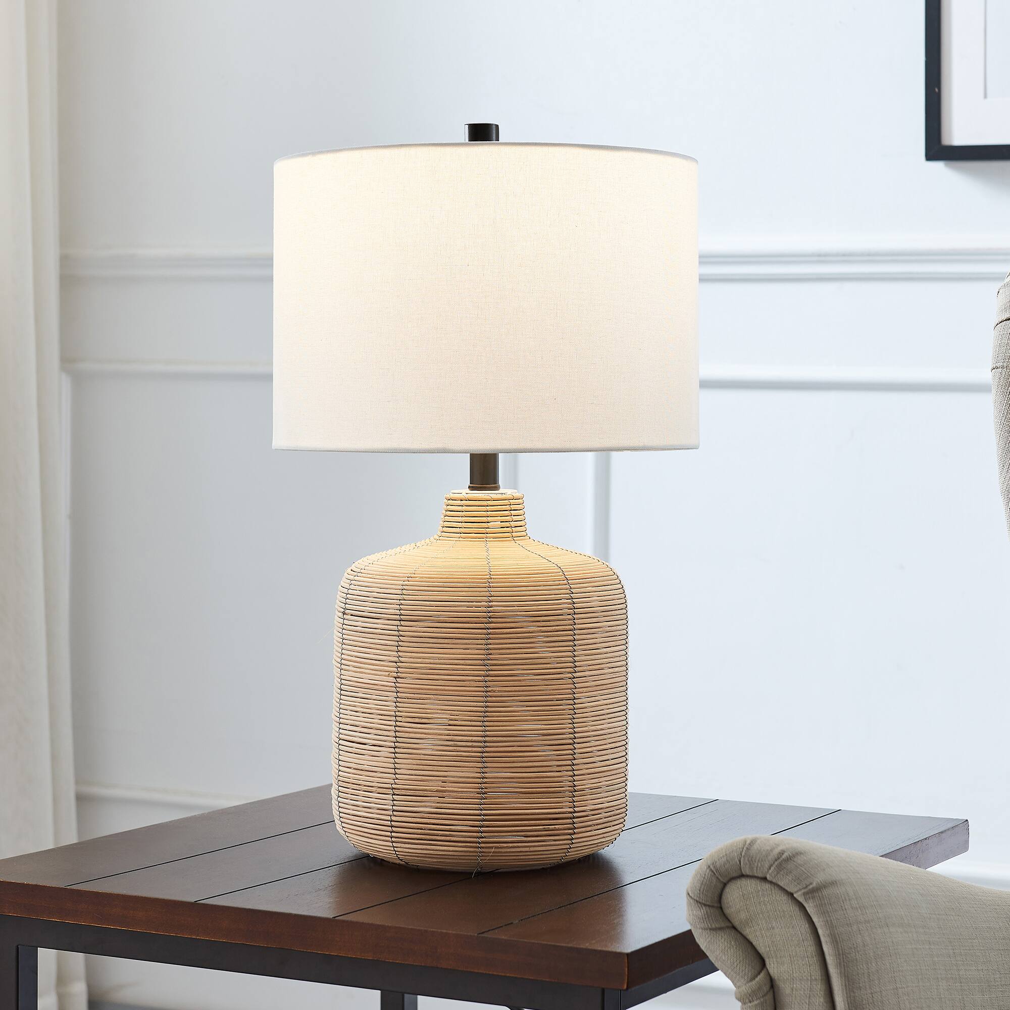 Left Zoom. Camden&Wells - Topias Table Lamp - Brass/Natural.