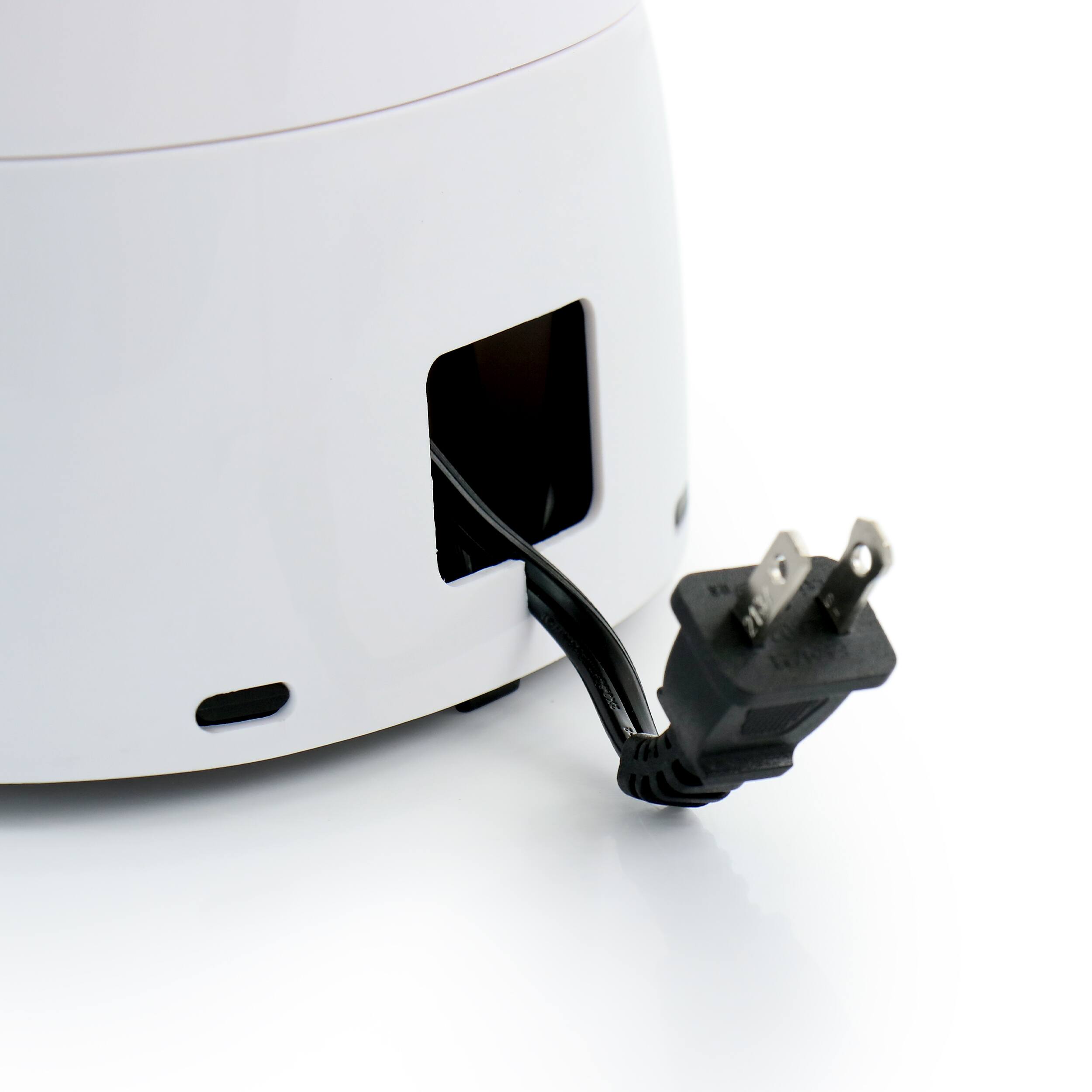 Alt View 2. Better Chef - Better Chef 12 Cup 900 Watt Coffee Maker in White - White.