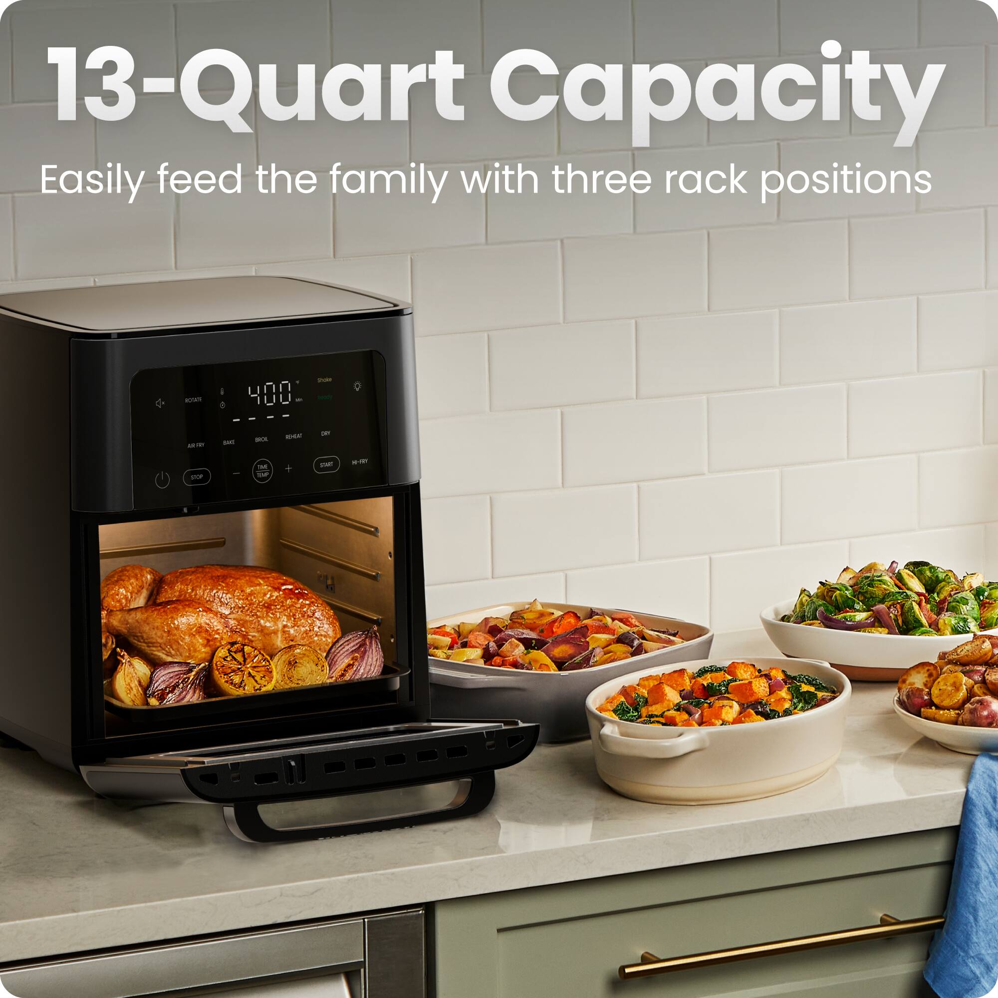 13-Quart Capacity  
Easily feed the family with three rack positions