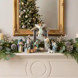 Glitzhome - 11pcs Deluxe Resin Nativity Figurine Set (KD) - Blue