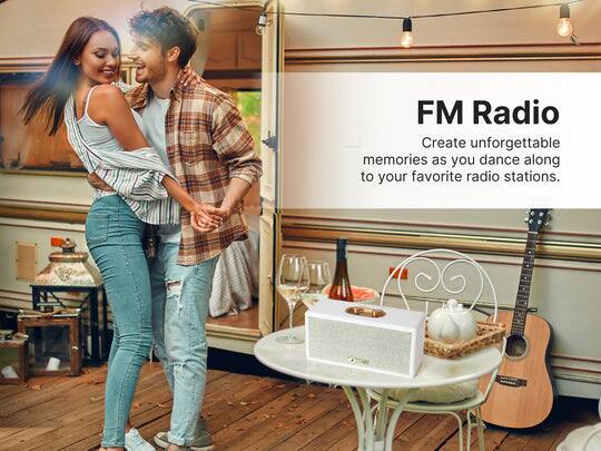 FM Radio  
Create unforgettable memories as you dance along to your favorite radio stations.