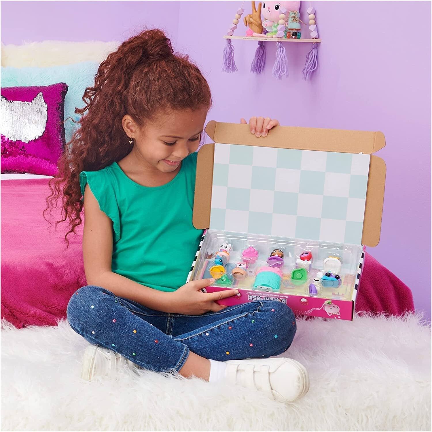 Back. DREAMWORKS - Gabby’s Dollhouse Meow-Mazing 12 Mini Figures Pack with Kitty Fairy & MerCat Collectible Toys Ages 5+.