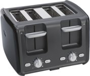 Angle Zoom. Oster - 4-Slice Toaster - Black.