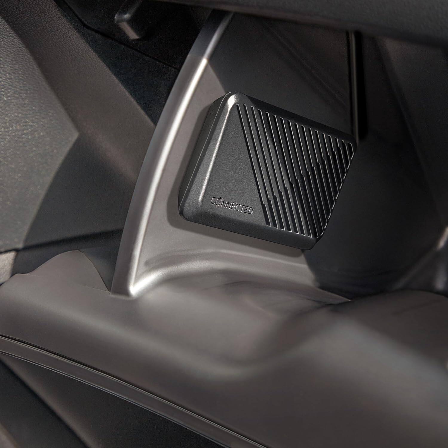 Left. THINKWARE - LTE Module for Connected Cloud Connectivity for U3000 PRO - Black.