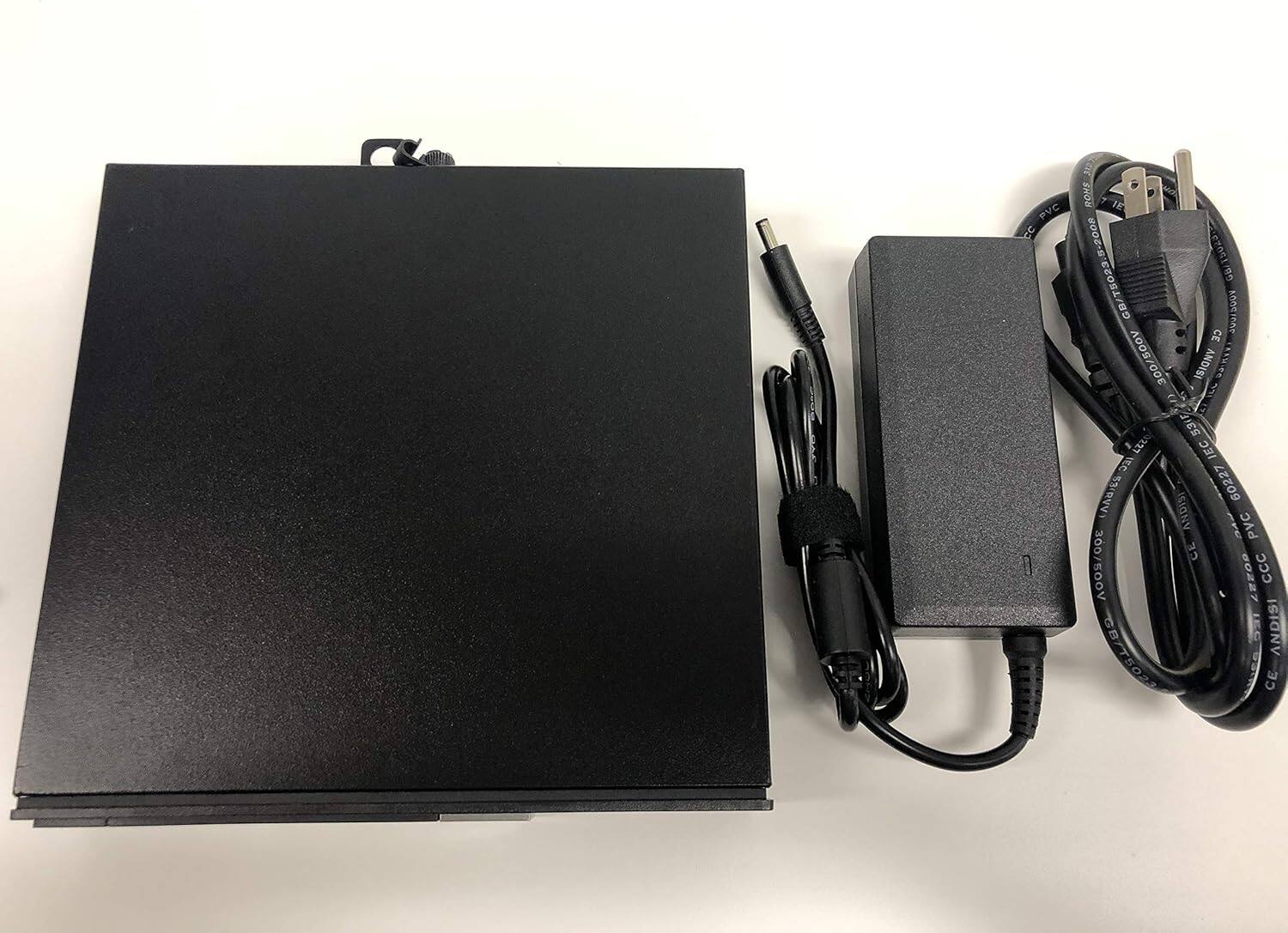 PVC CC Len RONS o TE I  
GR/T5023  
Atnnernne CE 300/500V  
300 ANDISI  
C 531F  
IEC (R) 60227  
ANDISI  
PV CE 200/500V  
00227  
ccC LEC ISIONV  
CB/T5033 CE