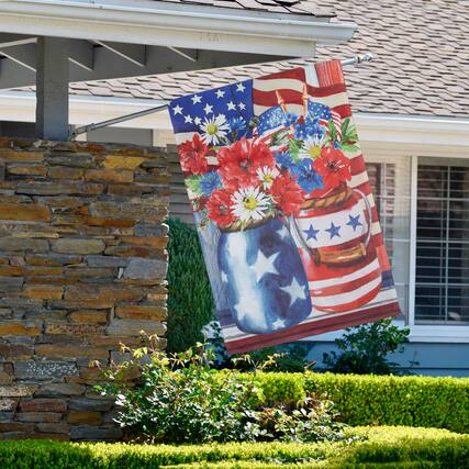 Front. Northlight - Stars and Stripes Patriotic Flower Bouquets Outdoor Flag - 28" x 40" - Red.