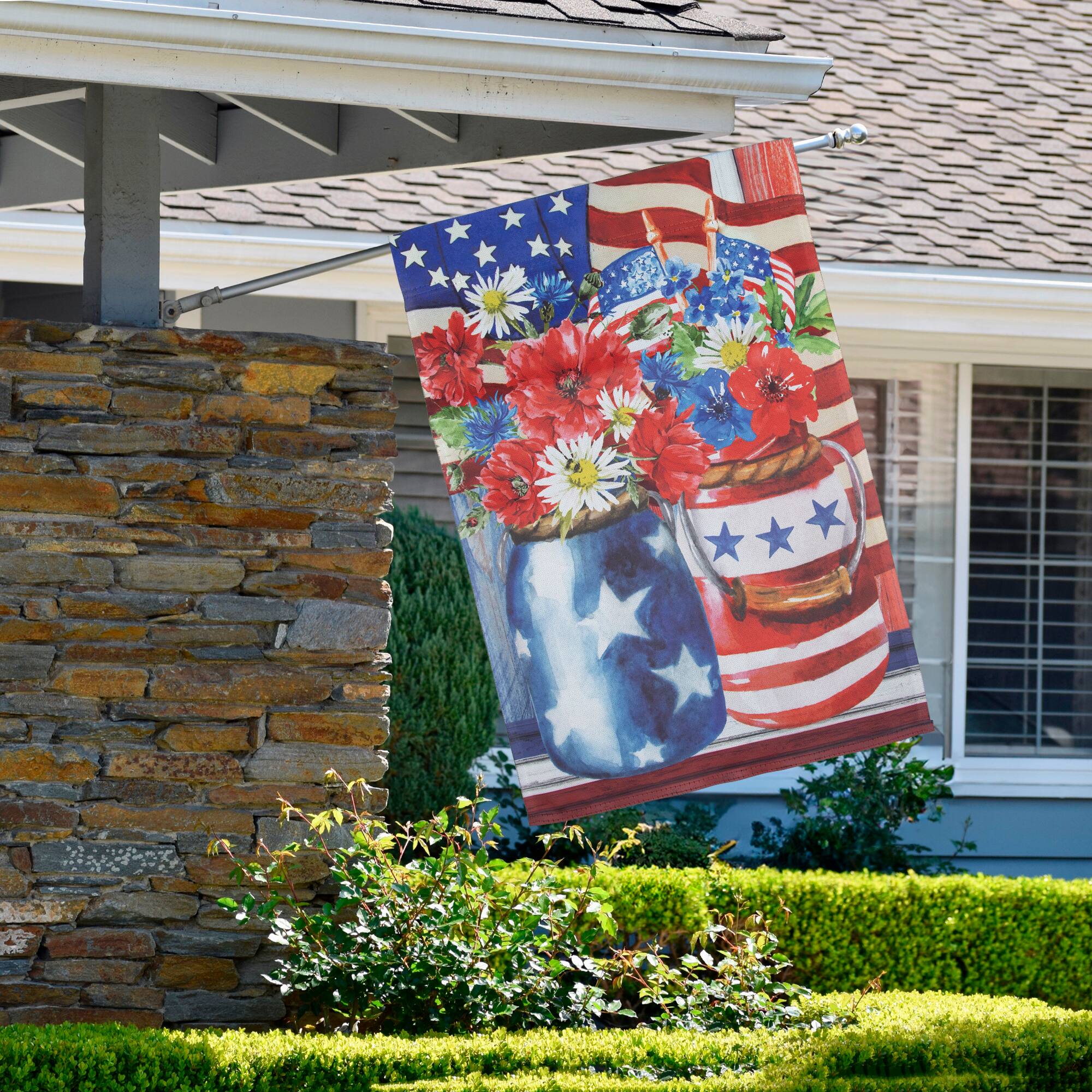Front. Northlight - Stars and Stripes Patriotic Flower Bouquets Outdoor Flag - 28" x 40" - Red.