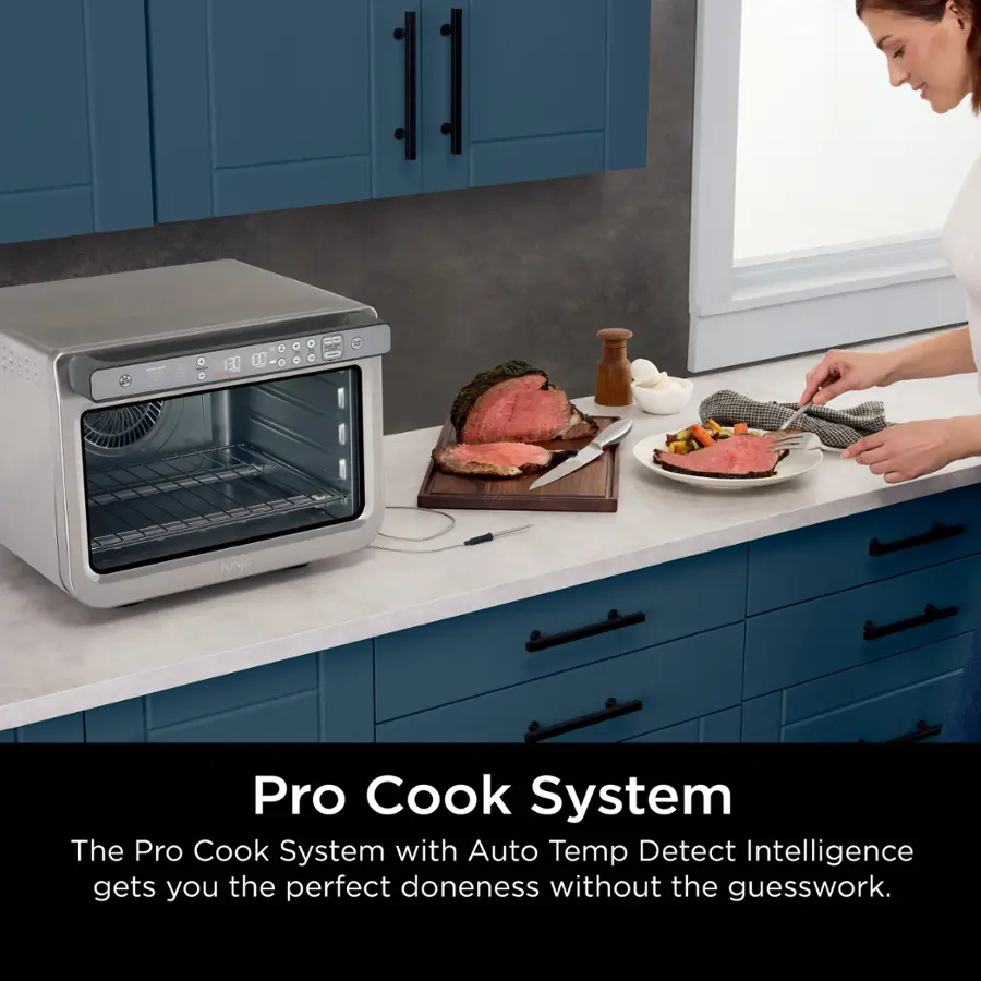The Pro Cook System with Auto Temp Detect Intelligence gets you the perfect doneness without the guesswork.