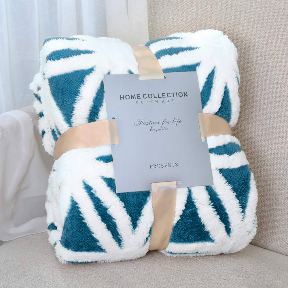 Alchemy Casas - Sherpa Fleece Blanket Fuzzy Soft Bed Dual Sided Throw Fit Couch Sofa BLANKET SIZE Perfect for throw blanket - Teal 51"x63"