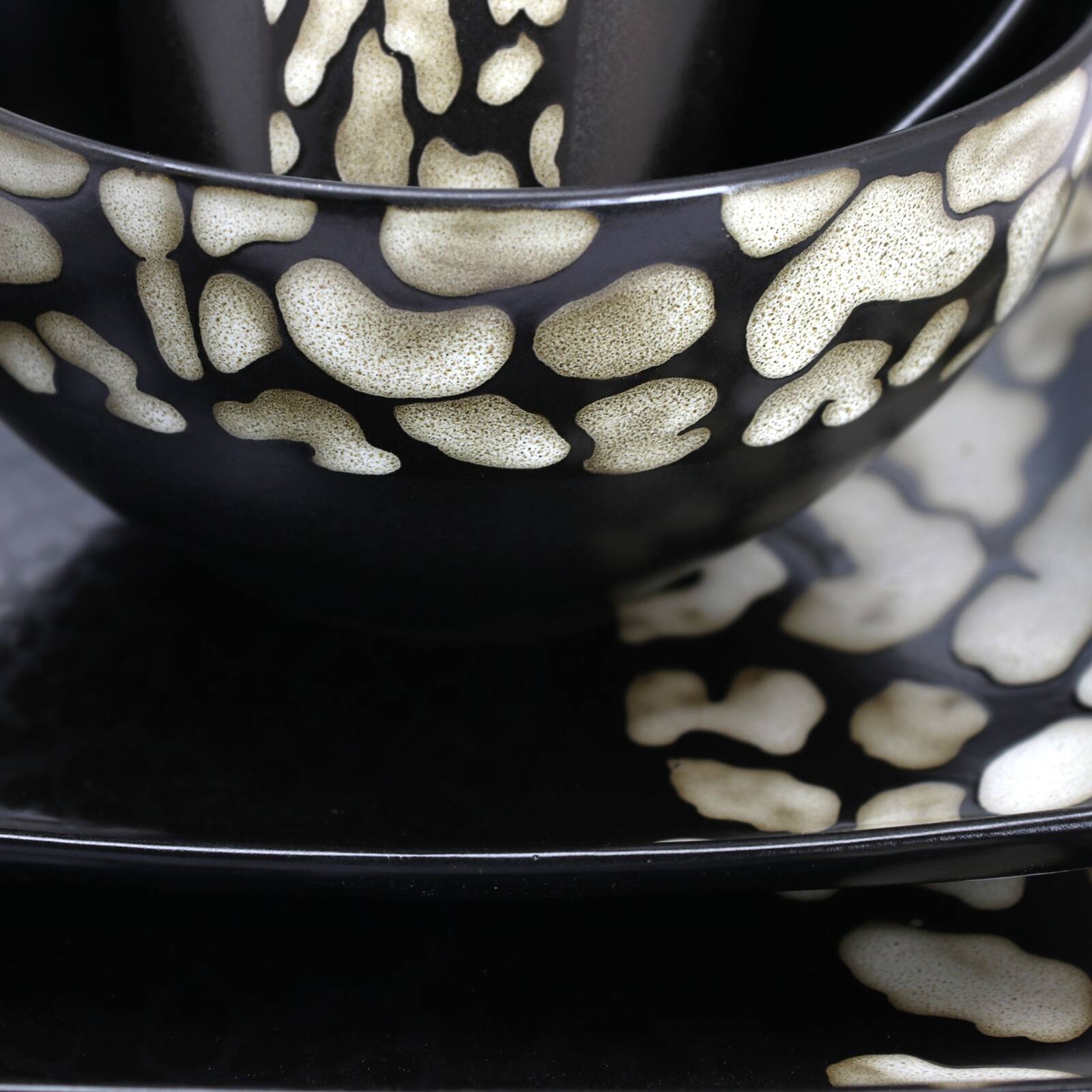 Alt View 2. Elama - Elama Savannah 16 Piece Stoneware Dinnerware Set - Black and Taupe.