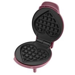 Brentwood - Non-Stick Heart Shaped 4" Mini Waffle Maker - Pink